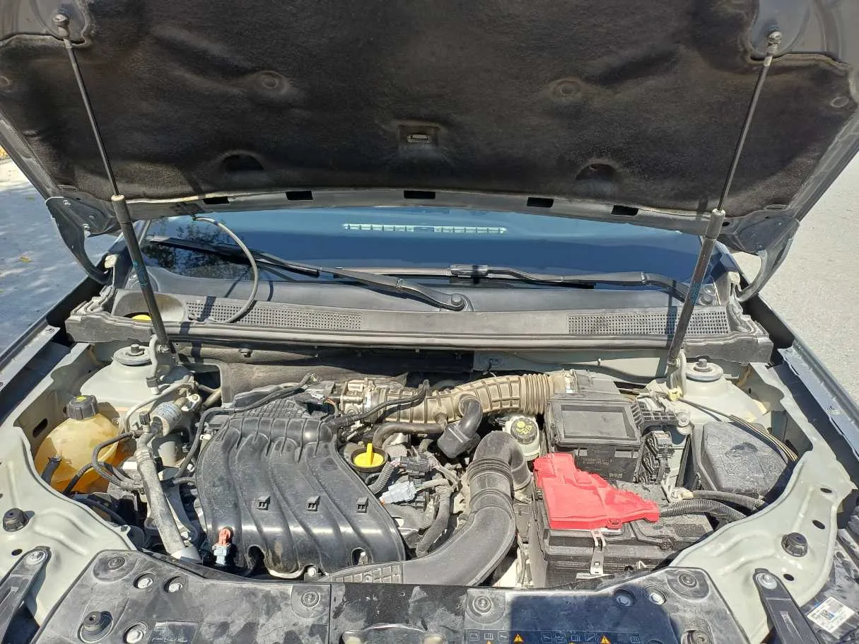 Car image 23