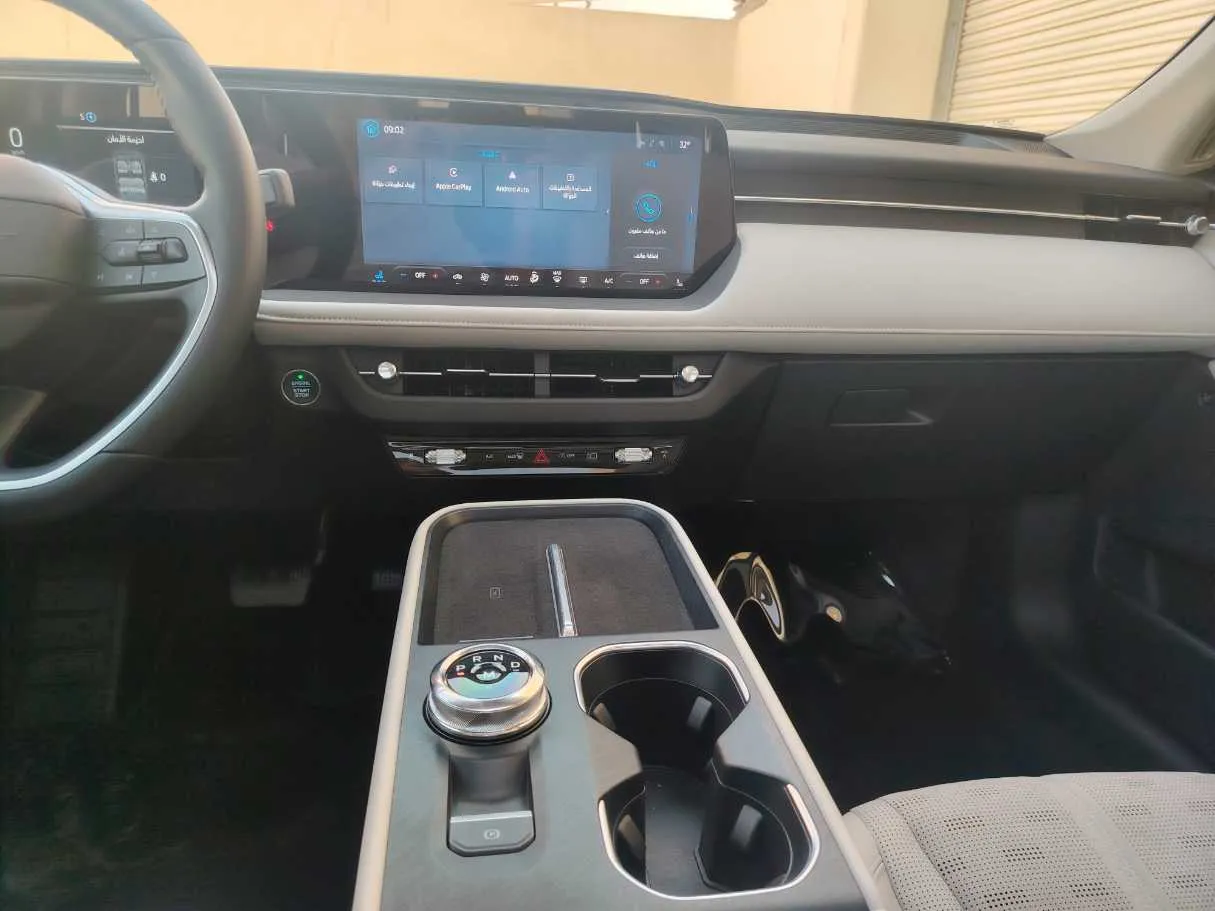 Car image 21