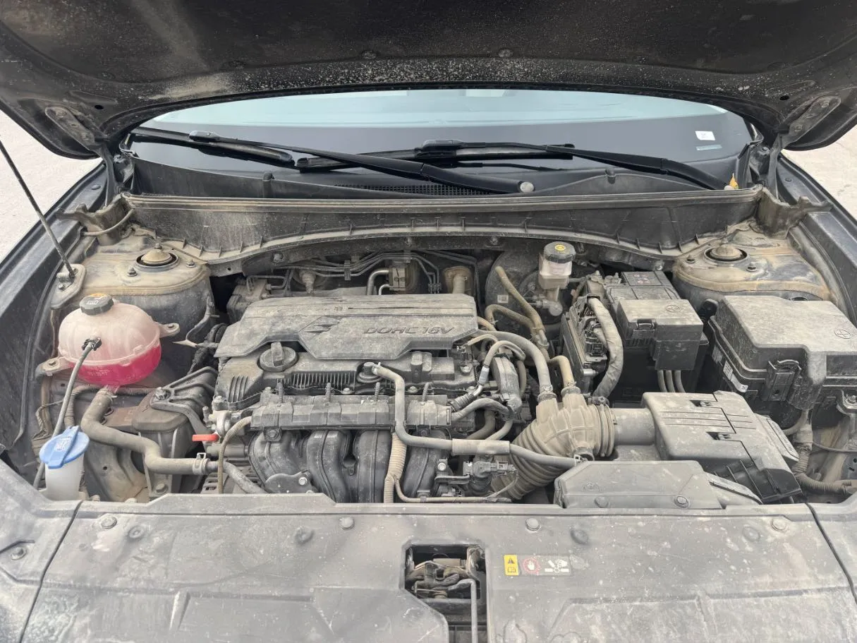 Car image 21