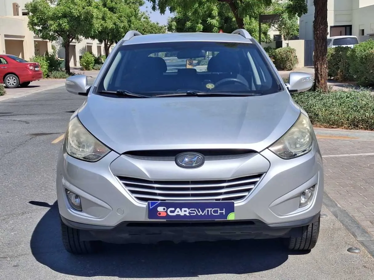 Car image 2
