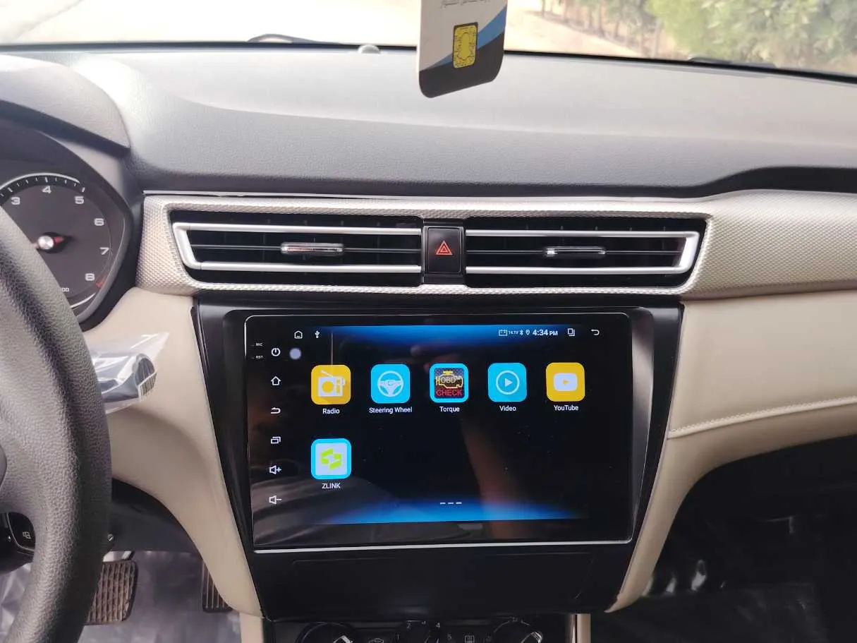 Car image 19