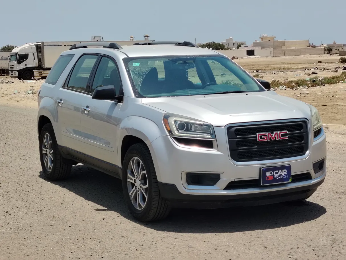 Car image 3