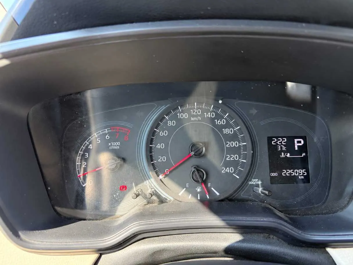 Car image 29