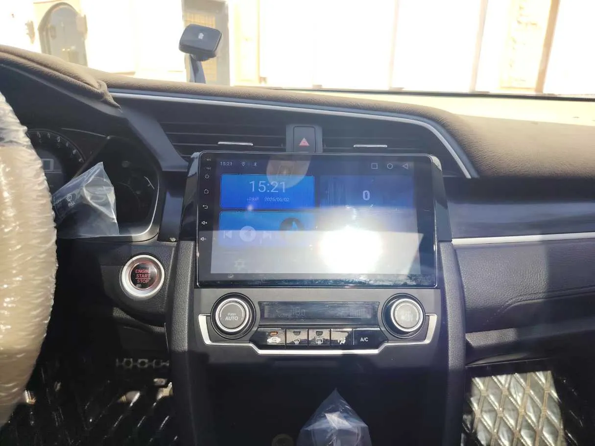 Car image 20