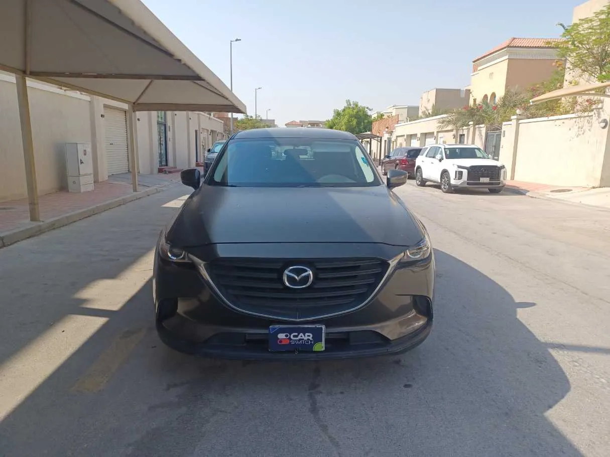 Car image 2