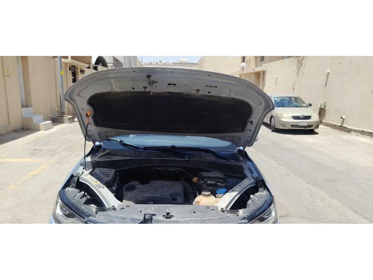 Car image 36