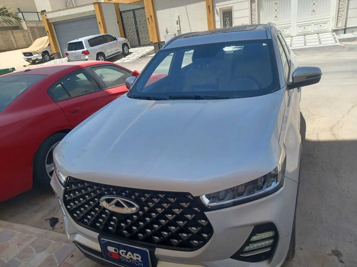 Car image 2