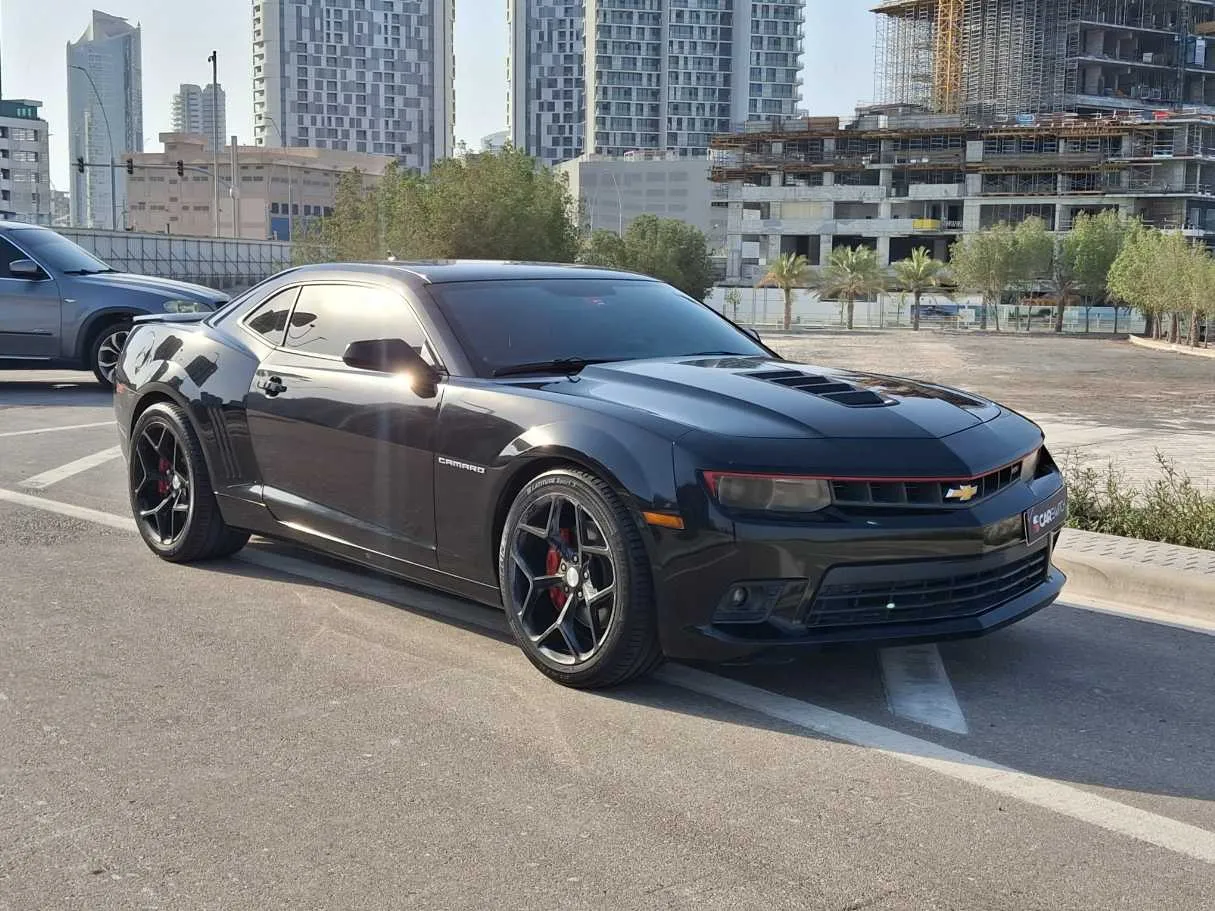 Car image 3