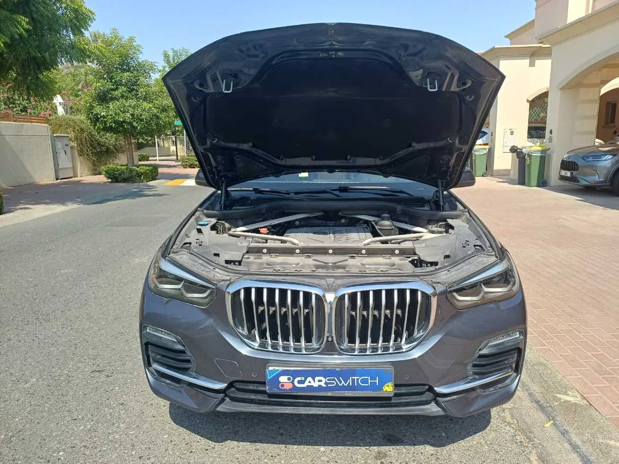 Car image 23