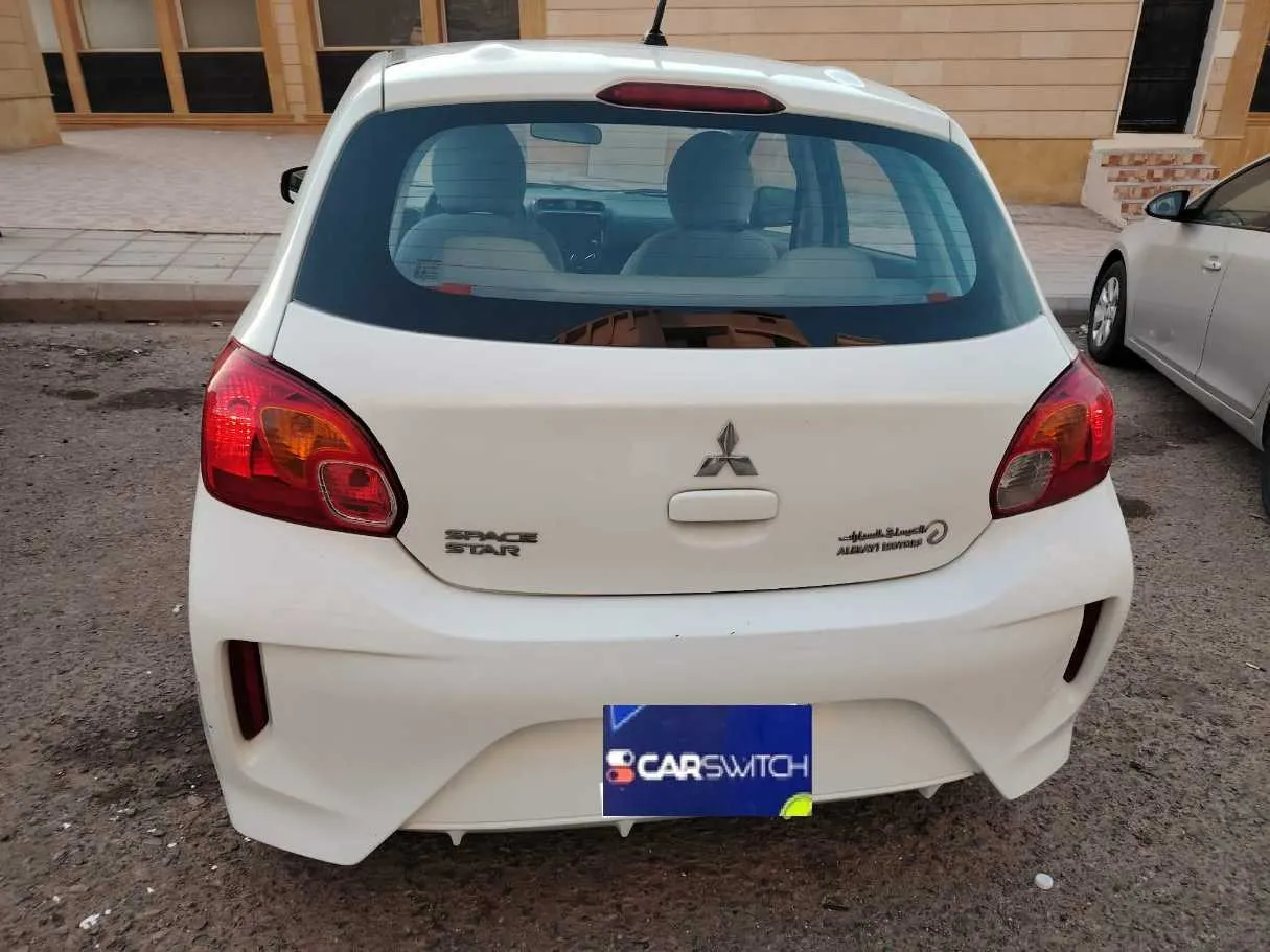 Car image 6