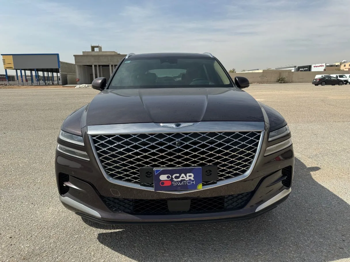 Car image 2