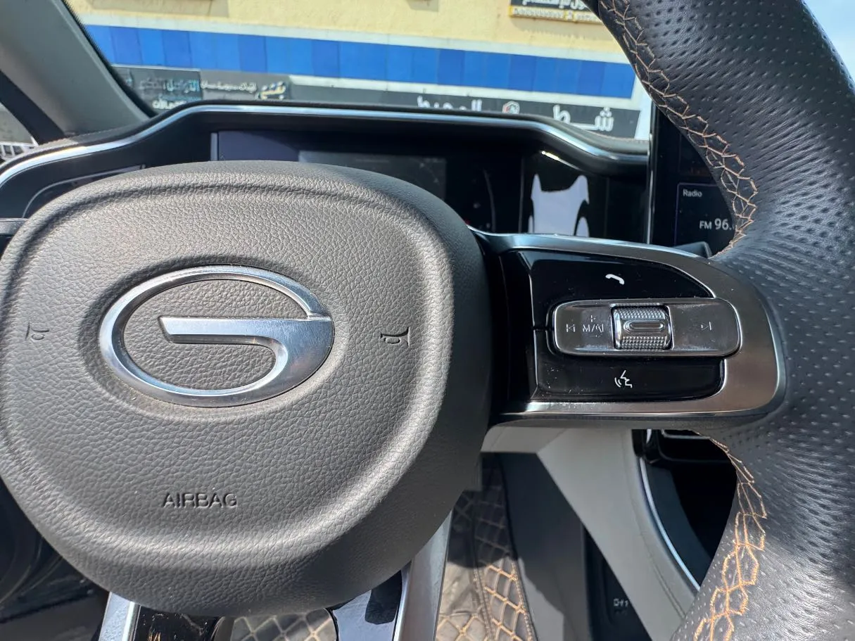 Car image 22