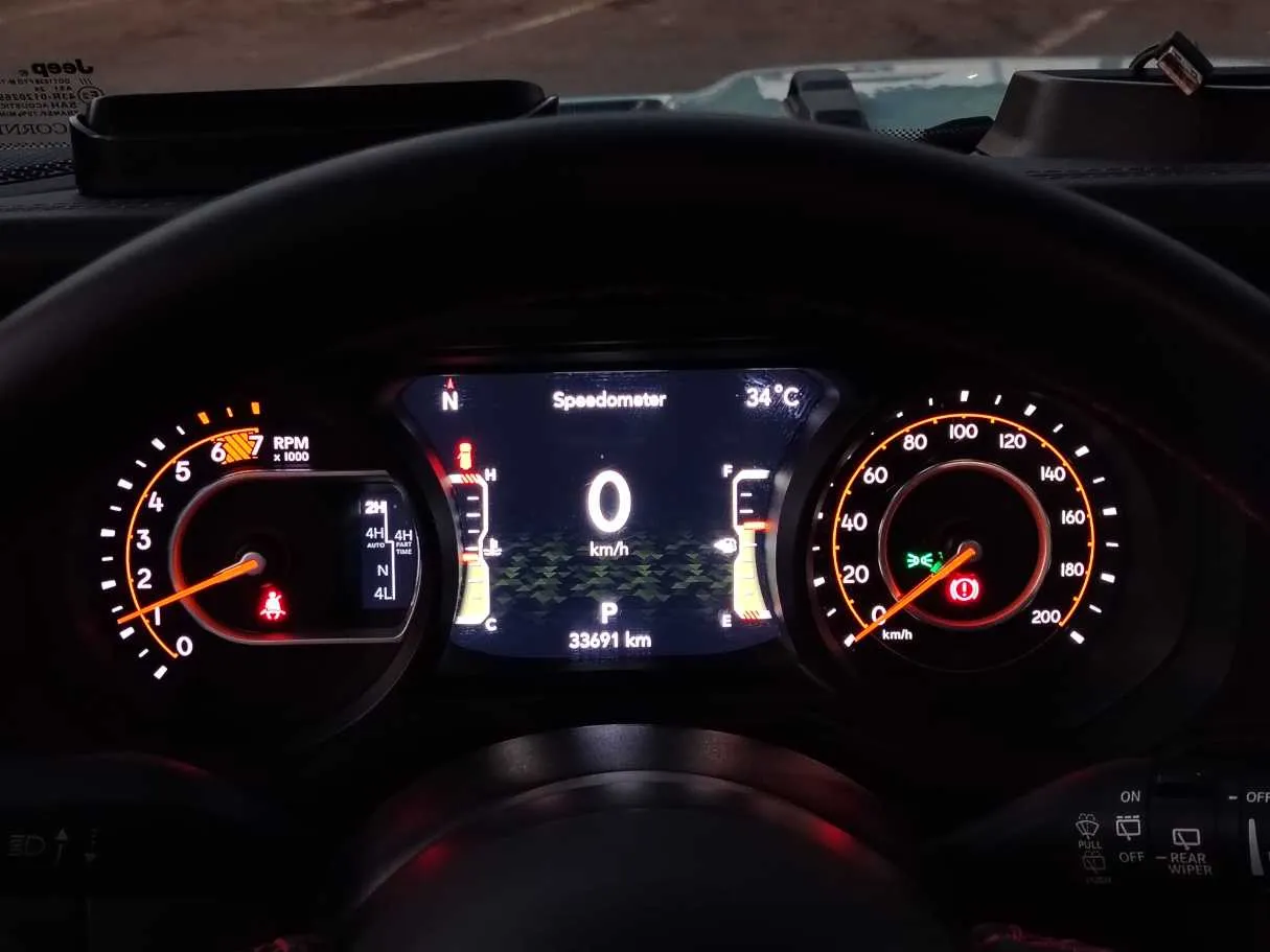 Car image 22