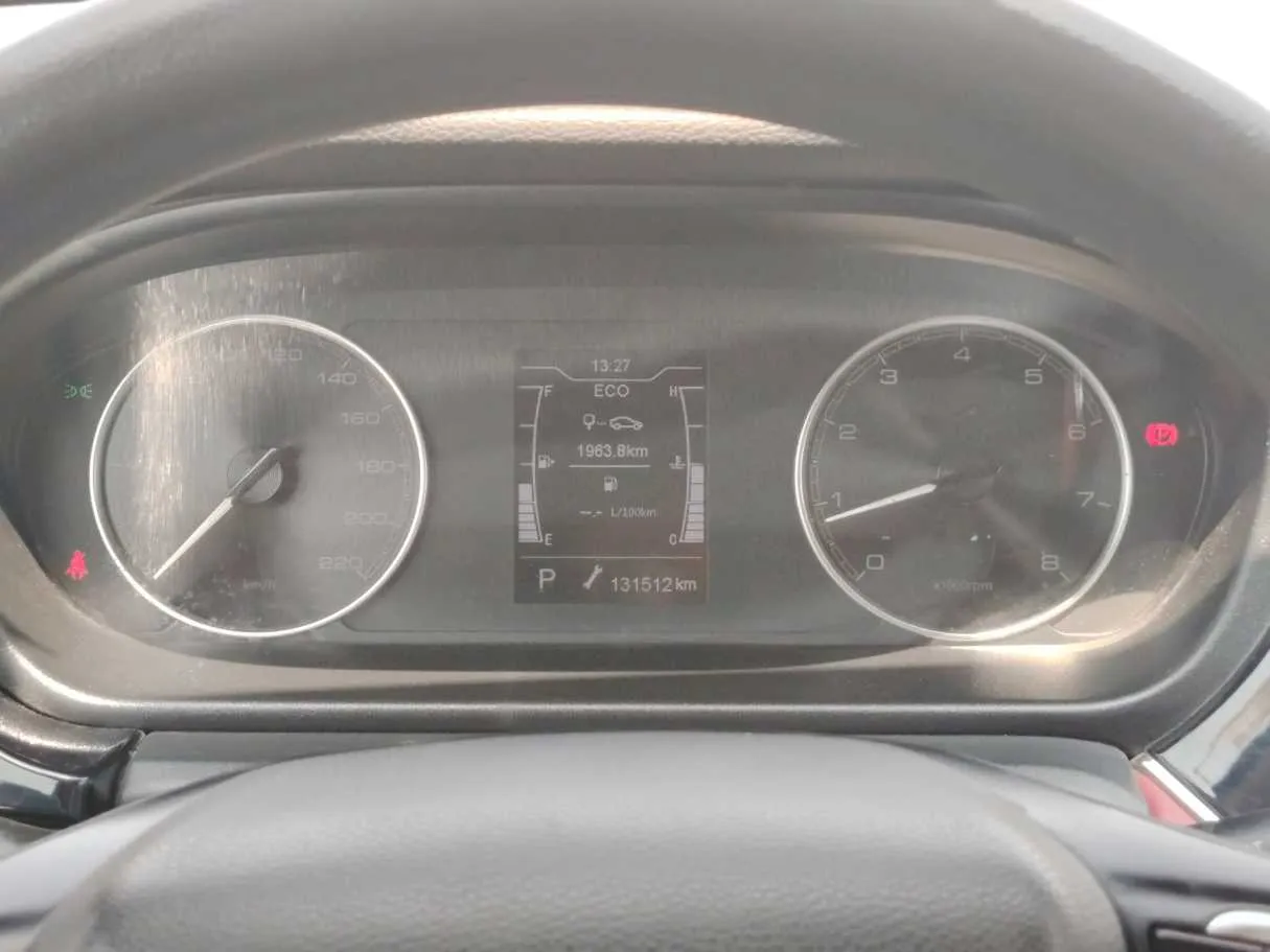 Car image 22