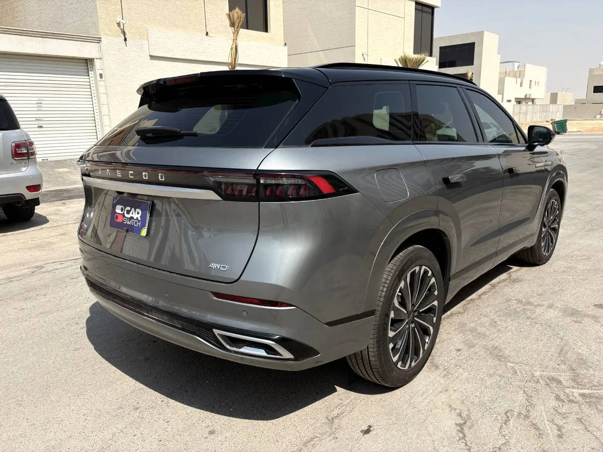 Car image 5