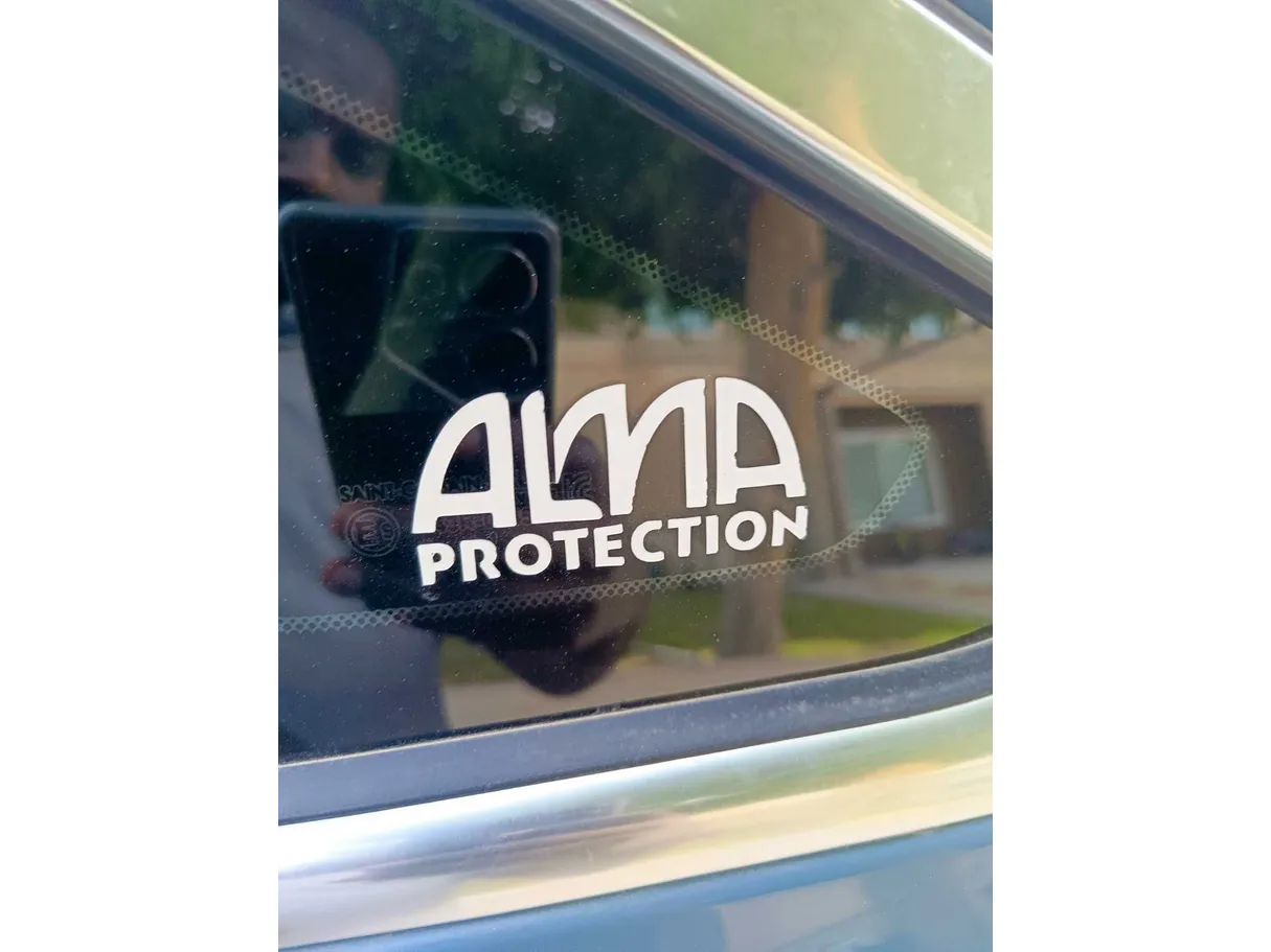 Car image 36