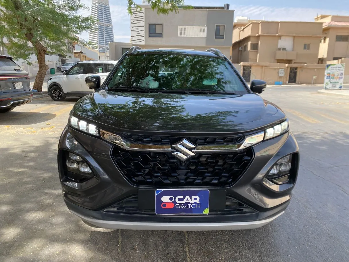 Car image 2