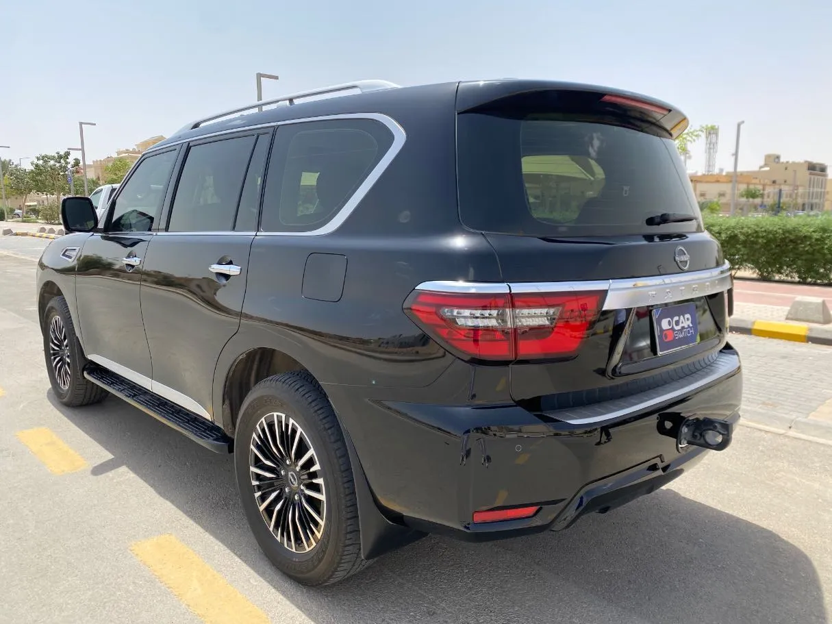 Car image 7