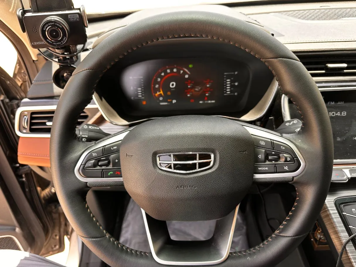 Car image 20