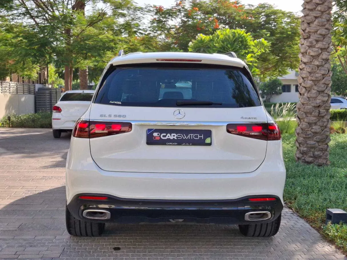 Car image 6