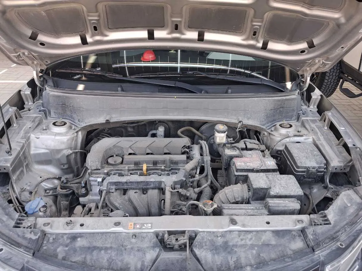 Car image 21