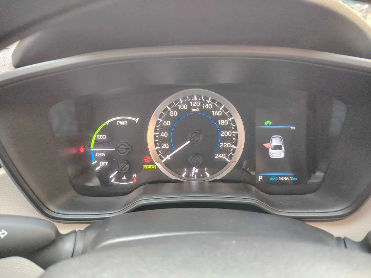 Car image 17