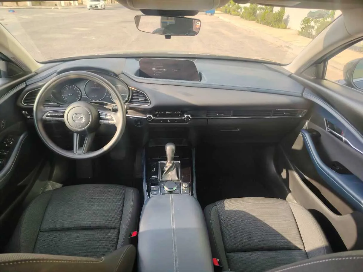 Car image 21