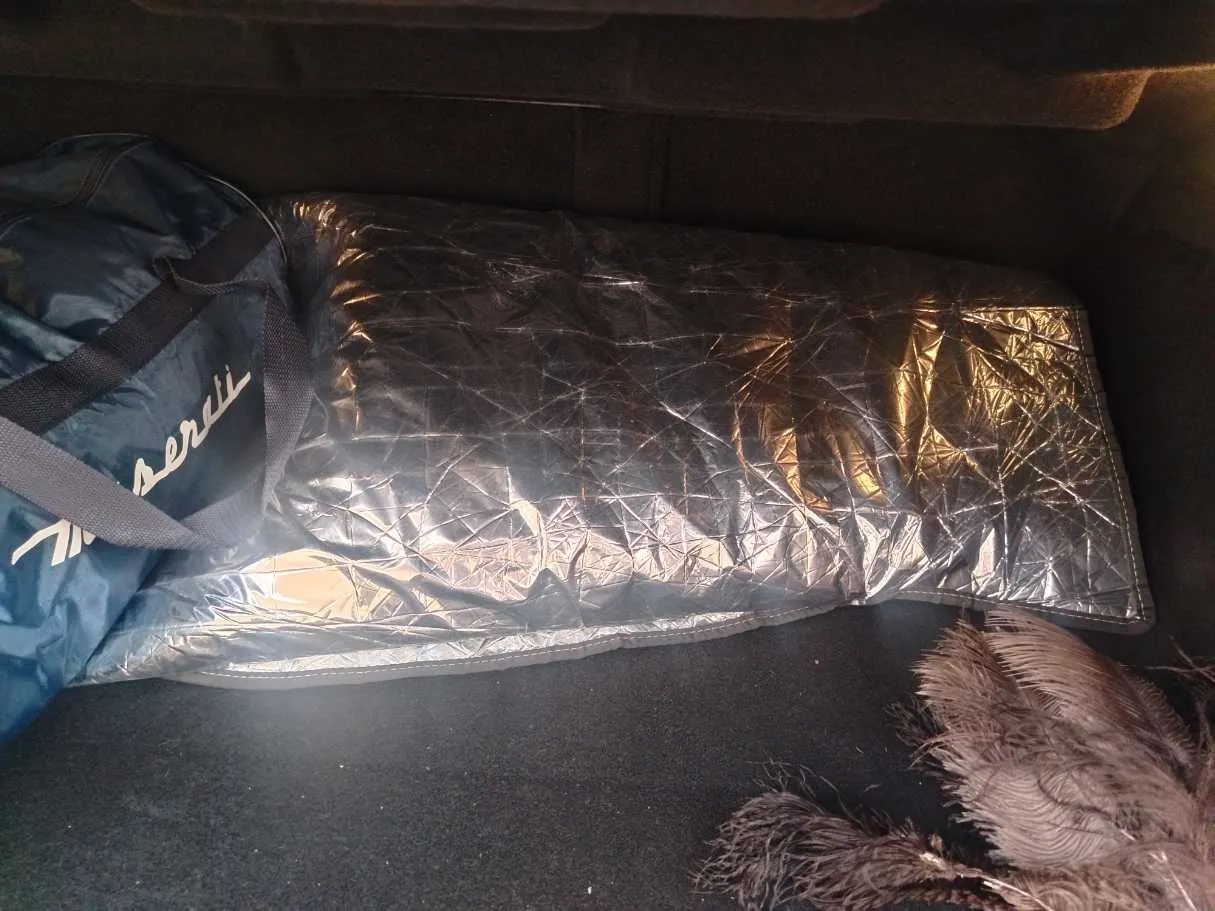 Car image 31