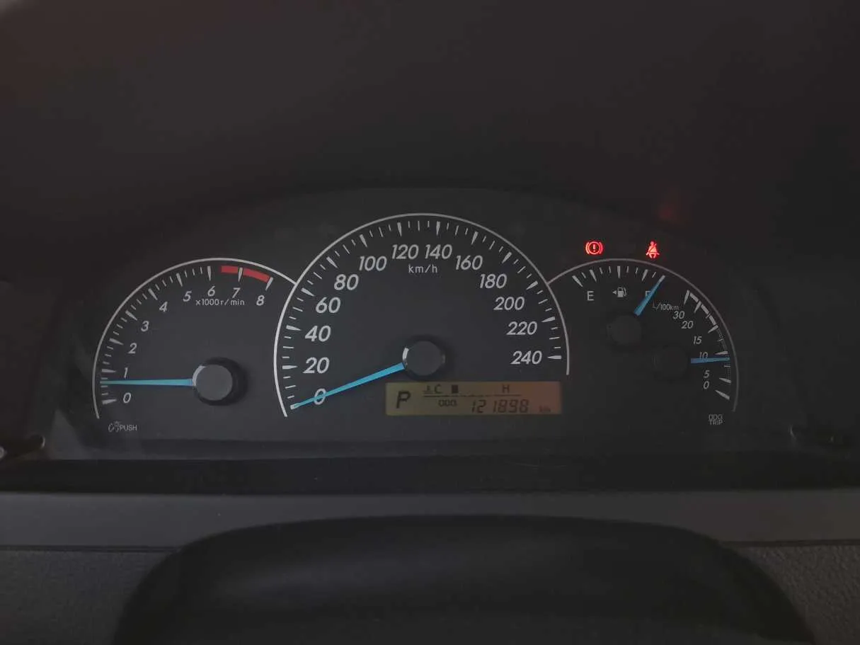 Car image 17