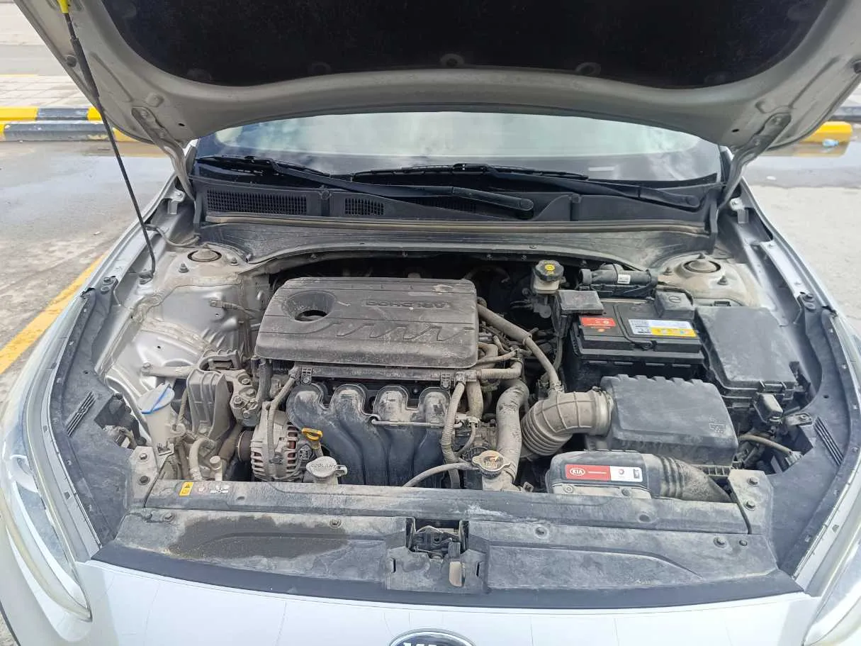 Car image 27