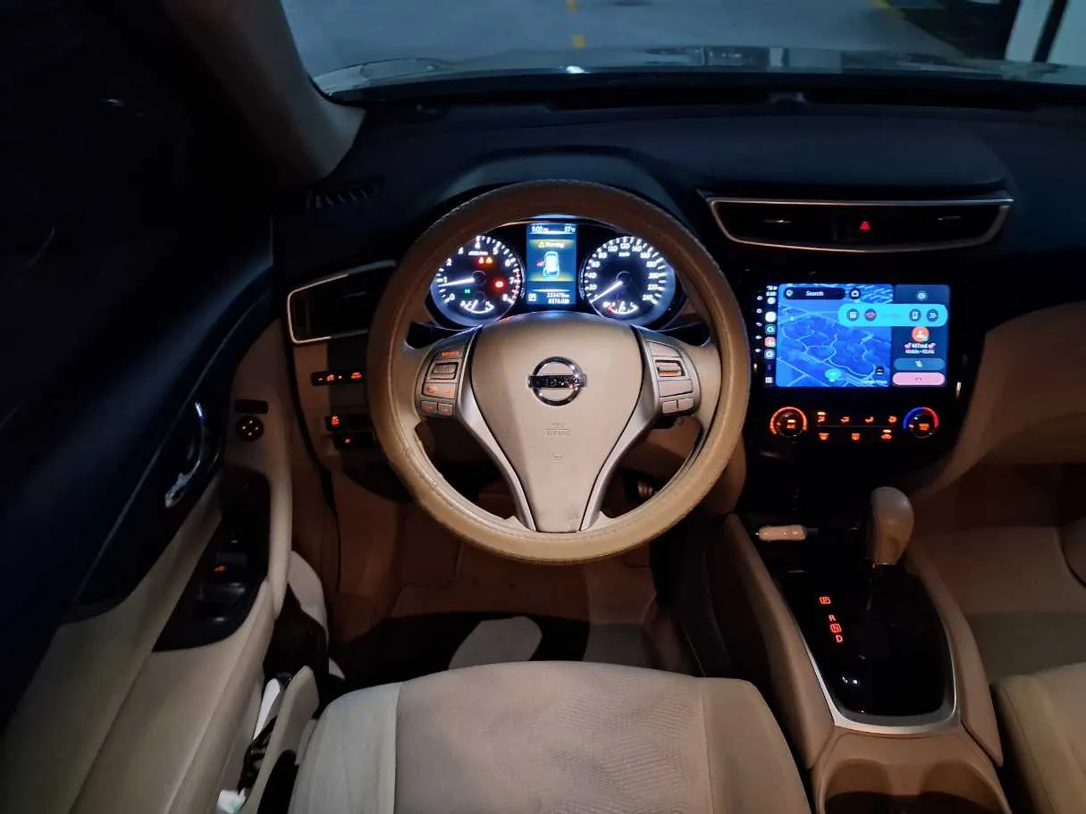 Car image 17