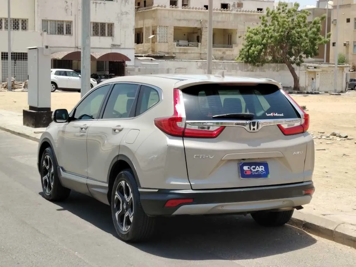 Car image 7