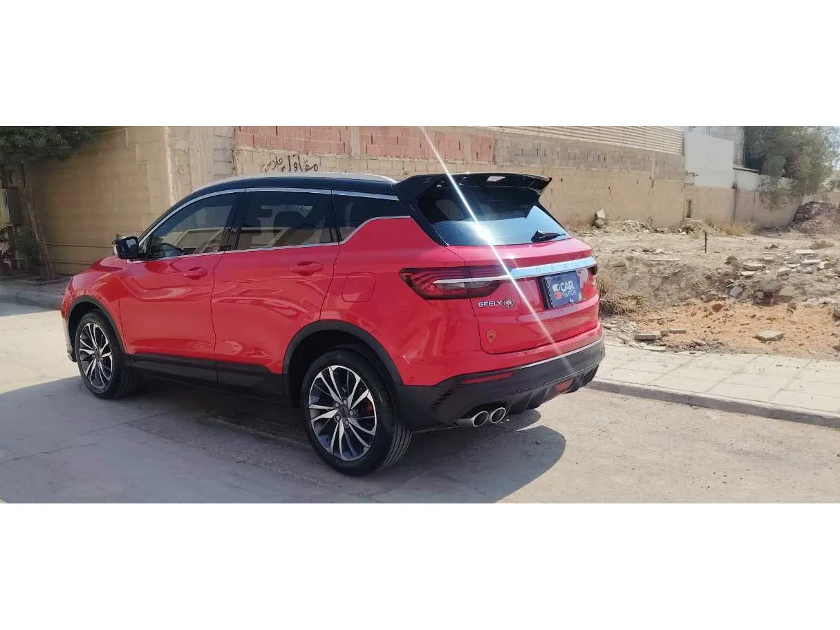 Car image 7