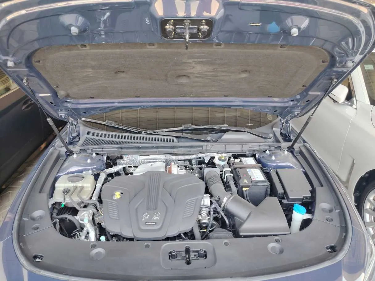 Car image 35