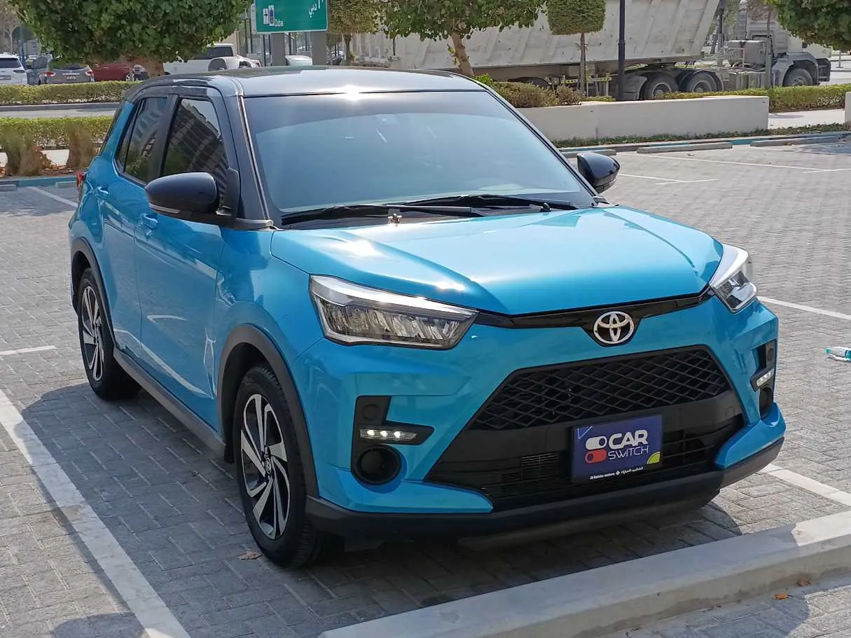 Car image 3