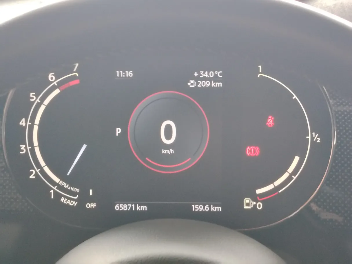 Car image 27