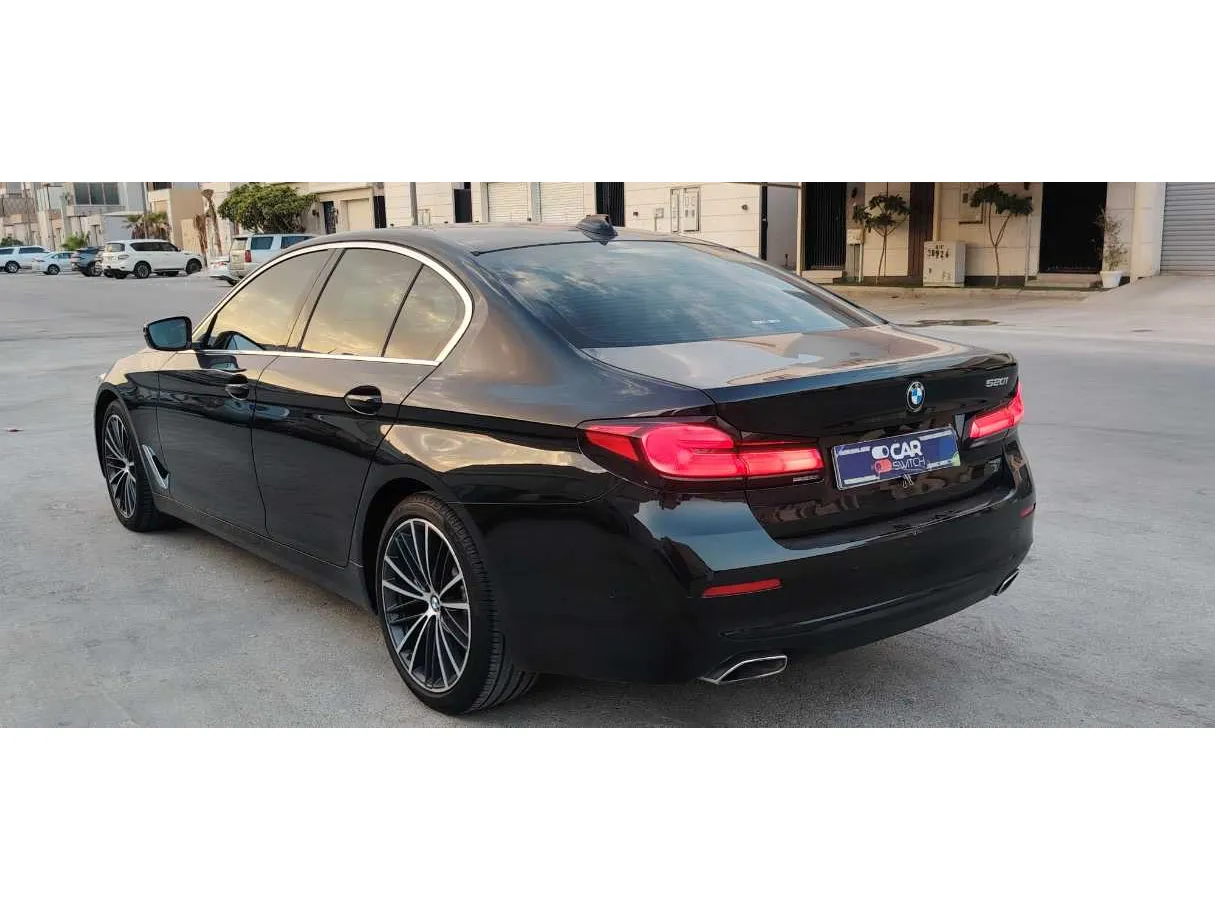 Car image 7