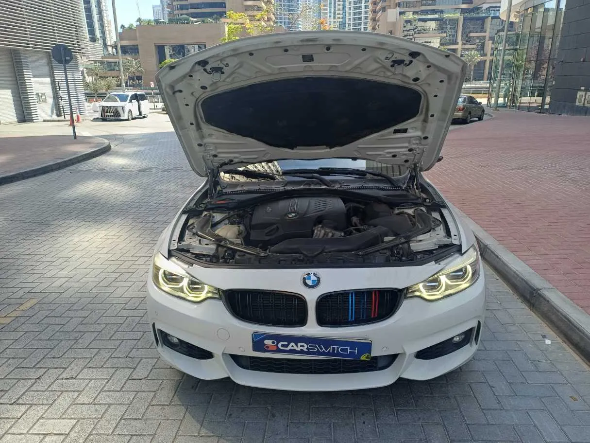 Car image 25