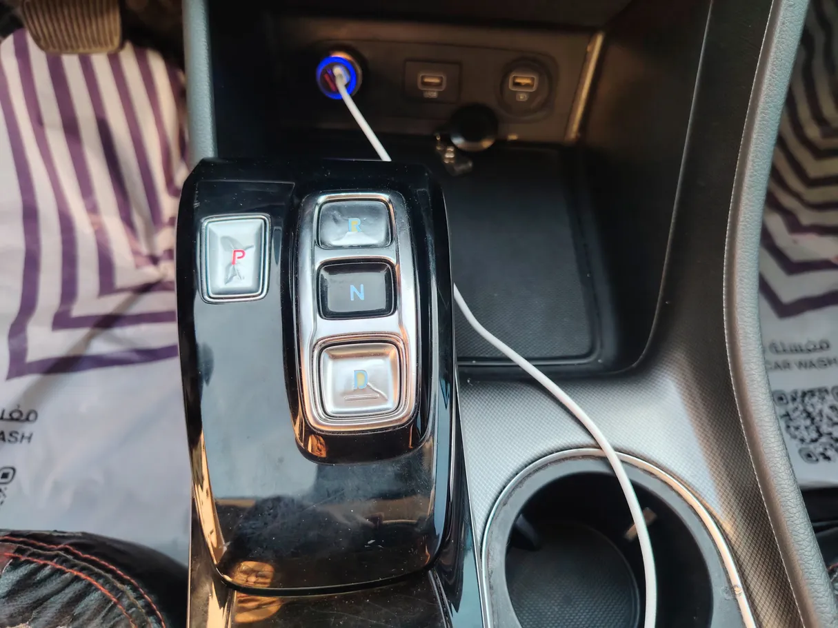 Car image 20