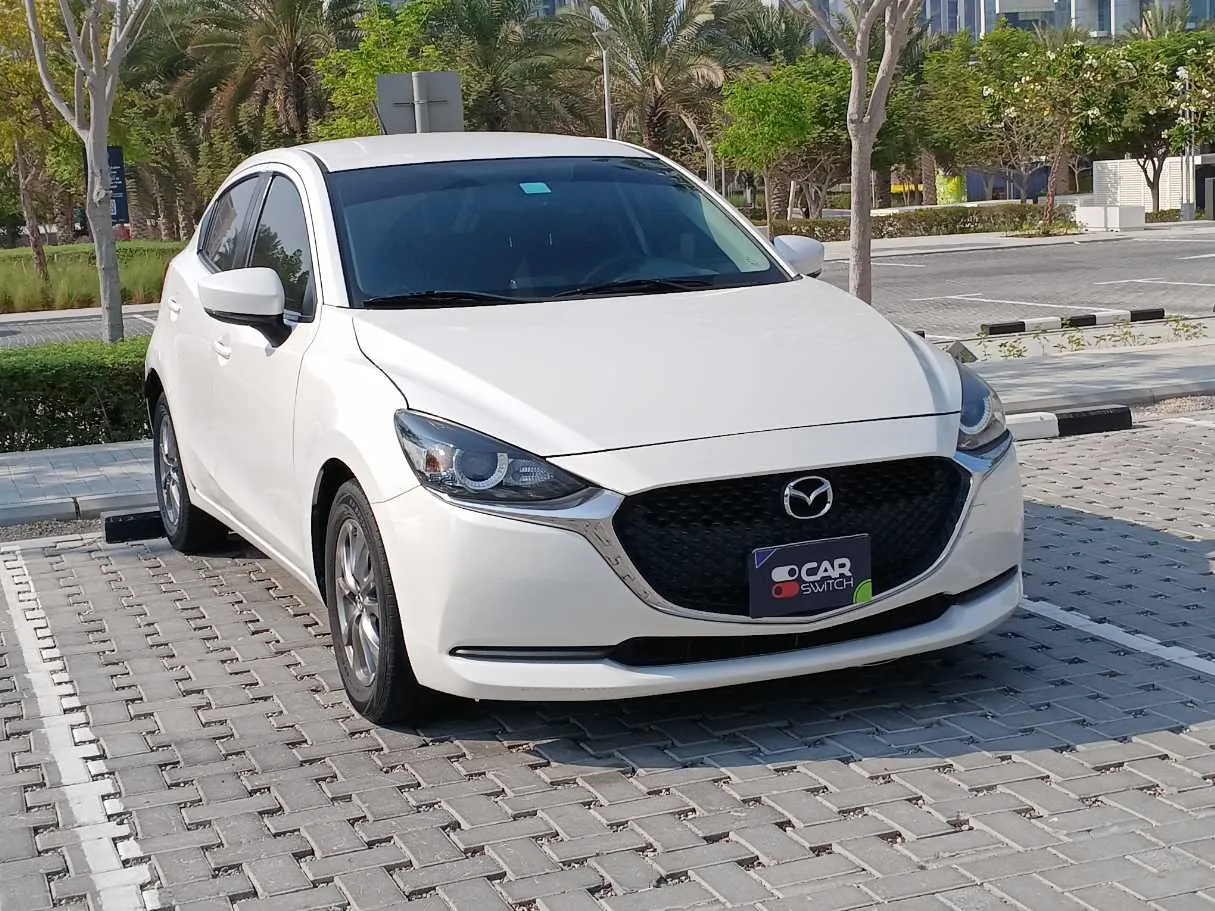 Car image 3