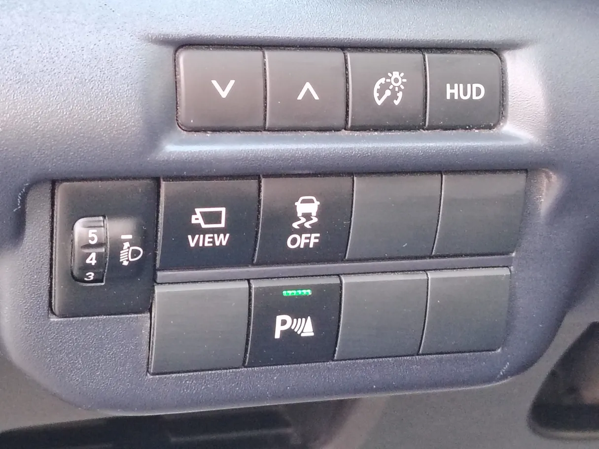 Car image 29