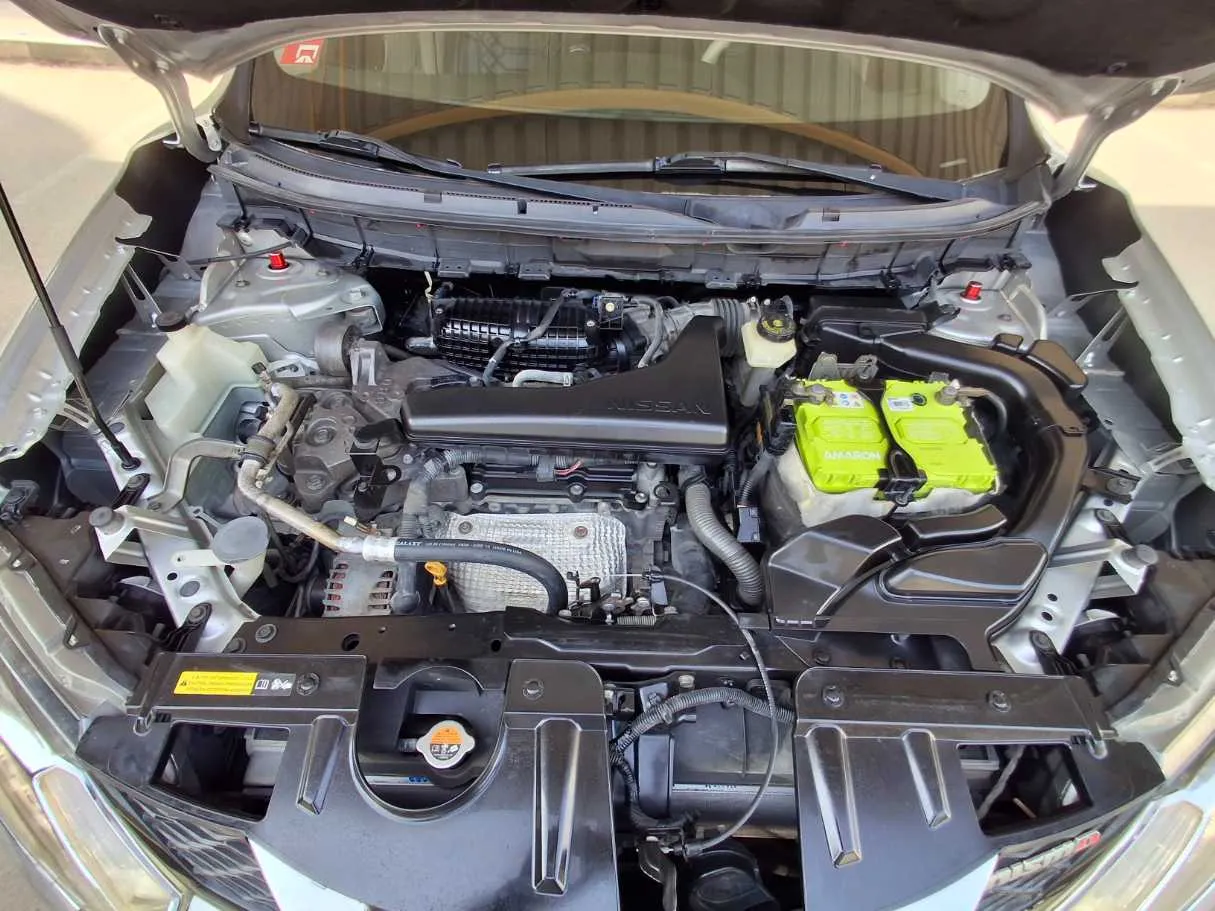 Car image 19