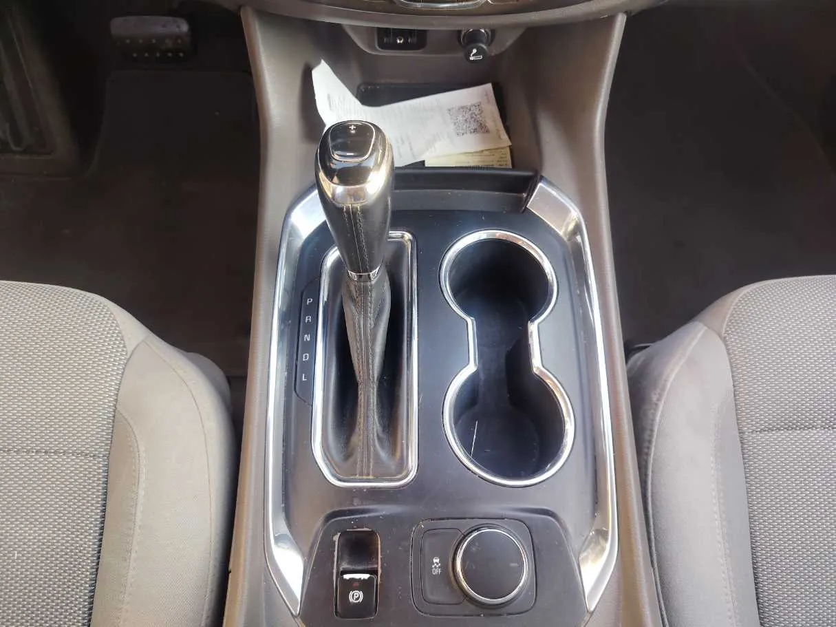 Car image 21
