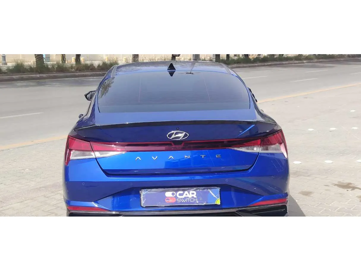 Car image 6
