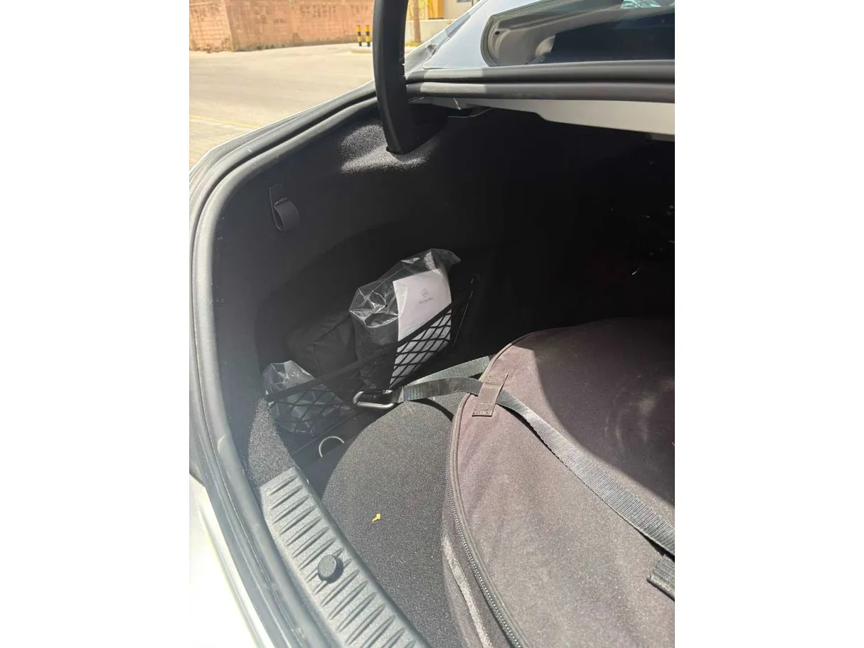 Car image 39