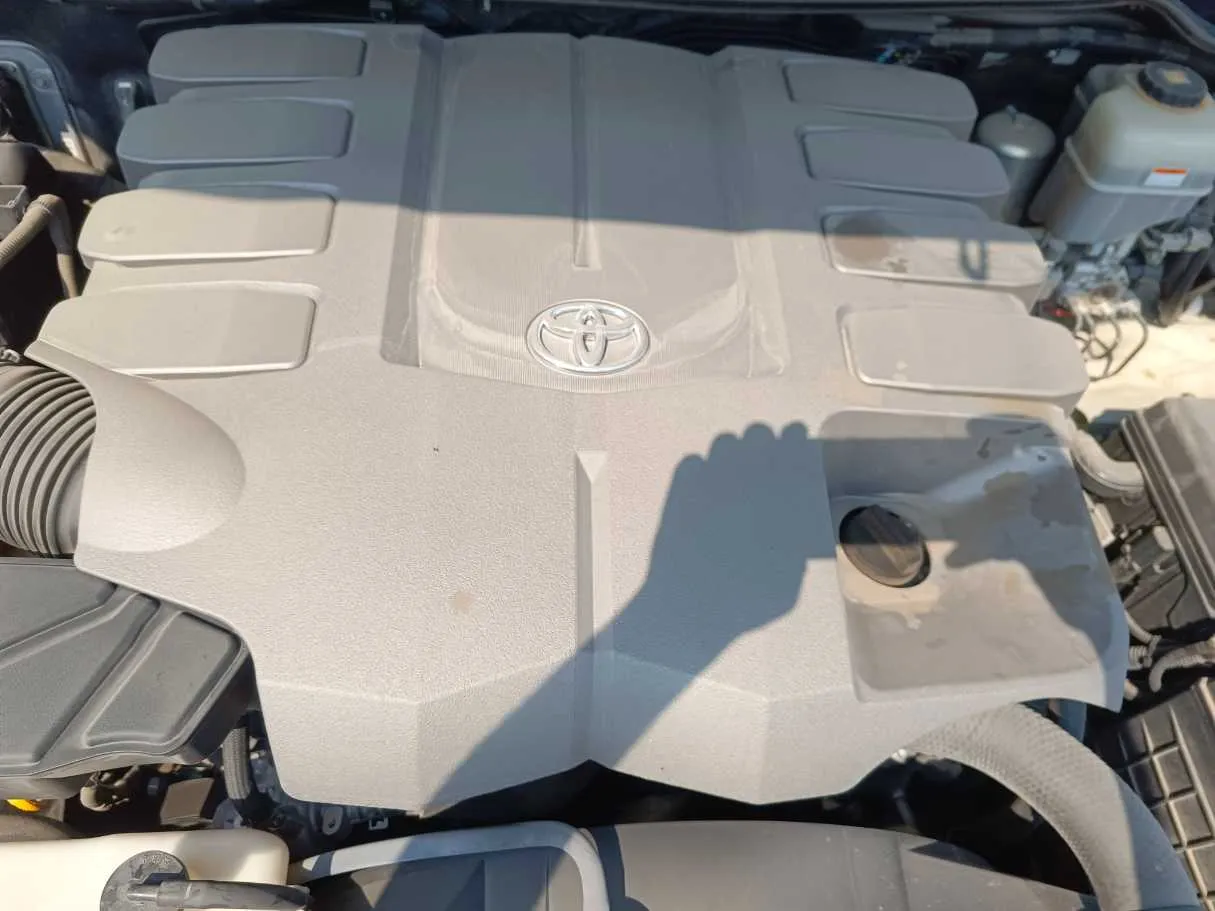 Car image 45