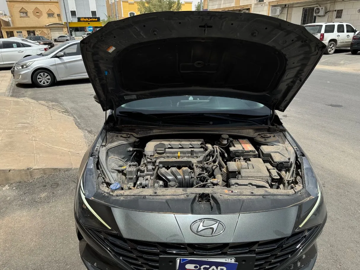 Car image 23