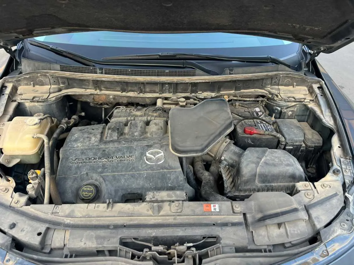 Car image 28