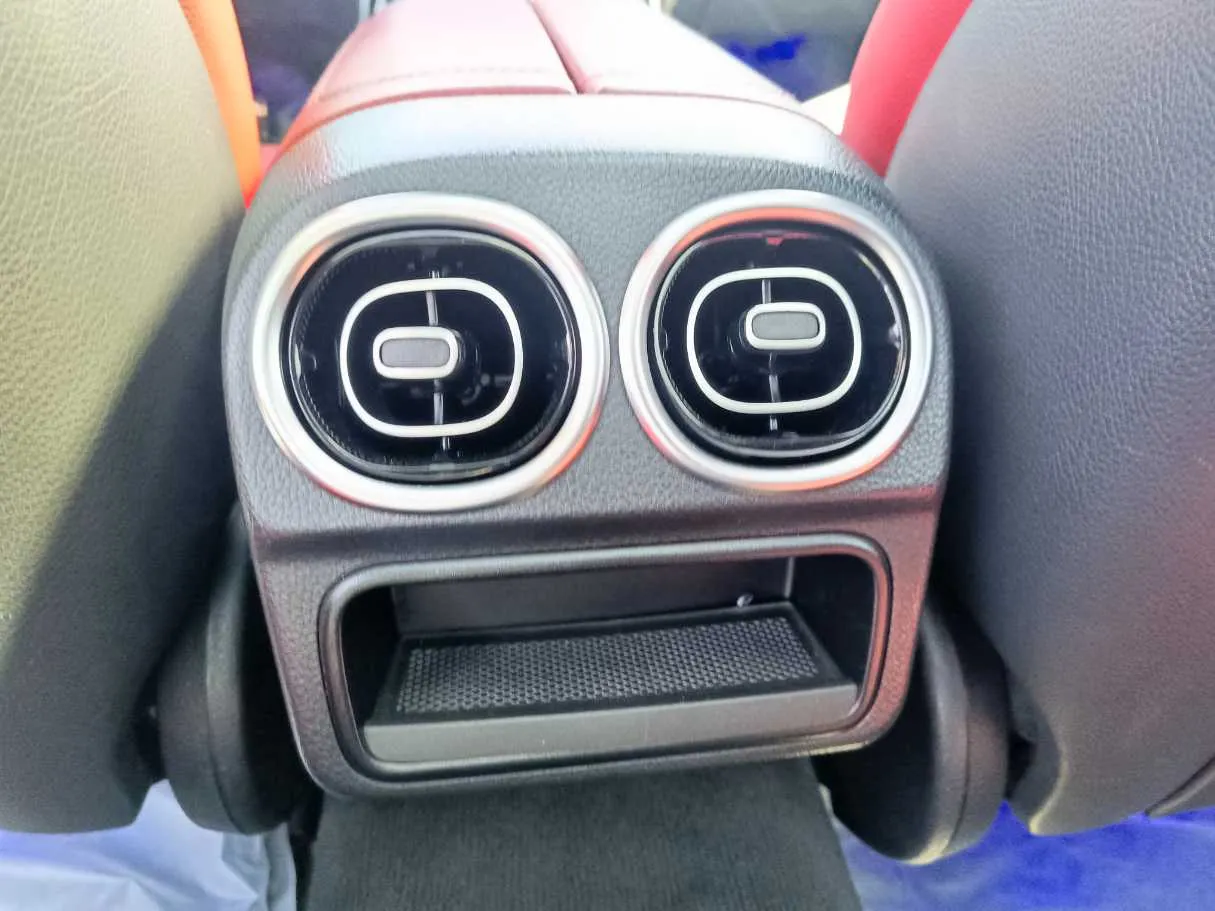Car image 42