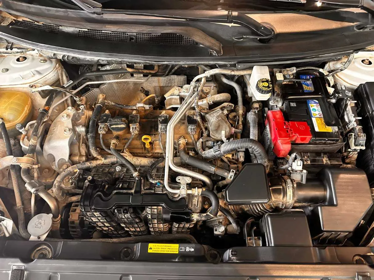 Car image 25